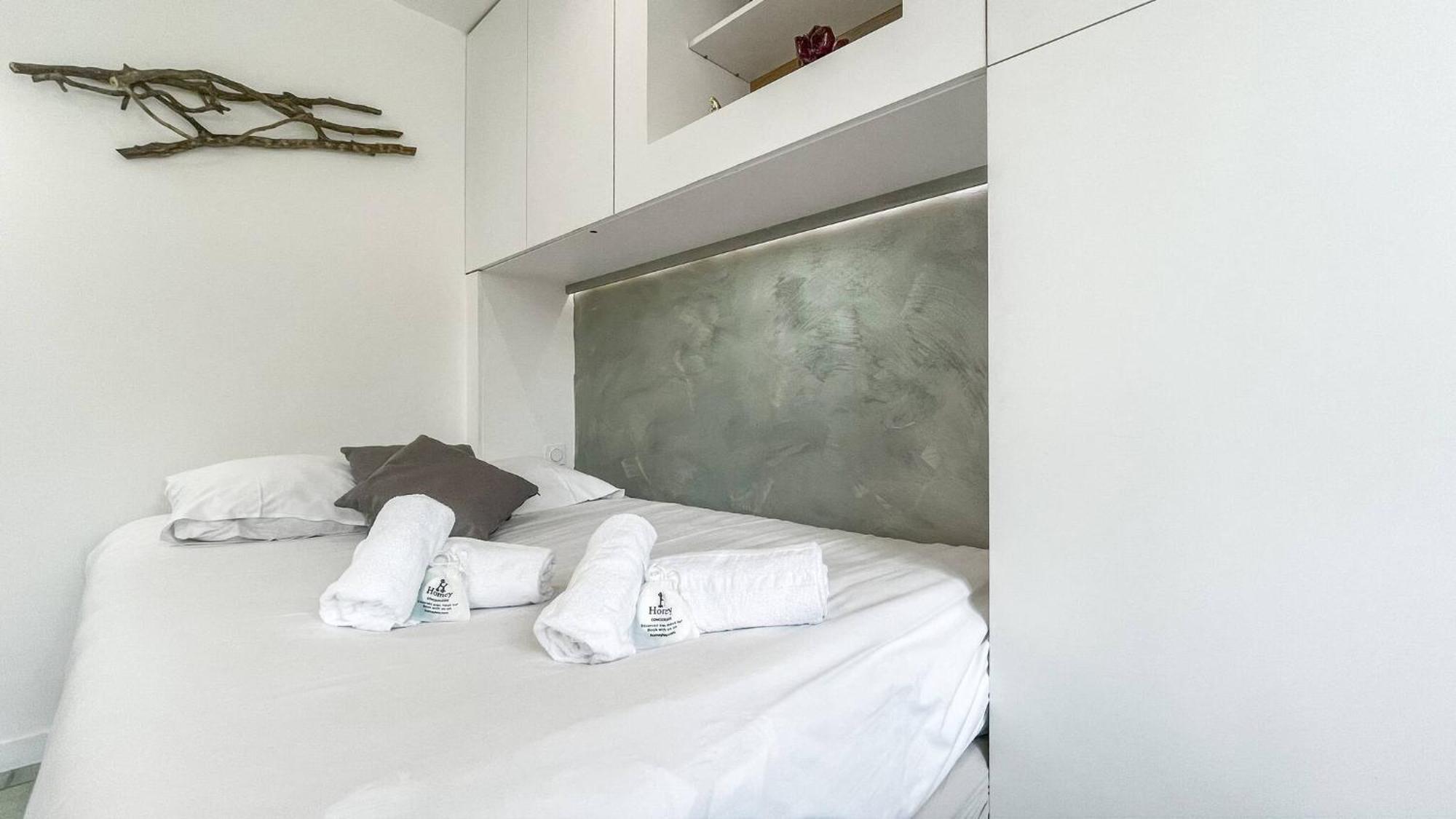 Homey Tidy - New / Proche Centre Annecy / Parking Gratuit / Logement Entierement Equipe エクステリア 写真
