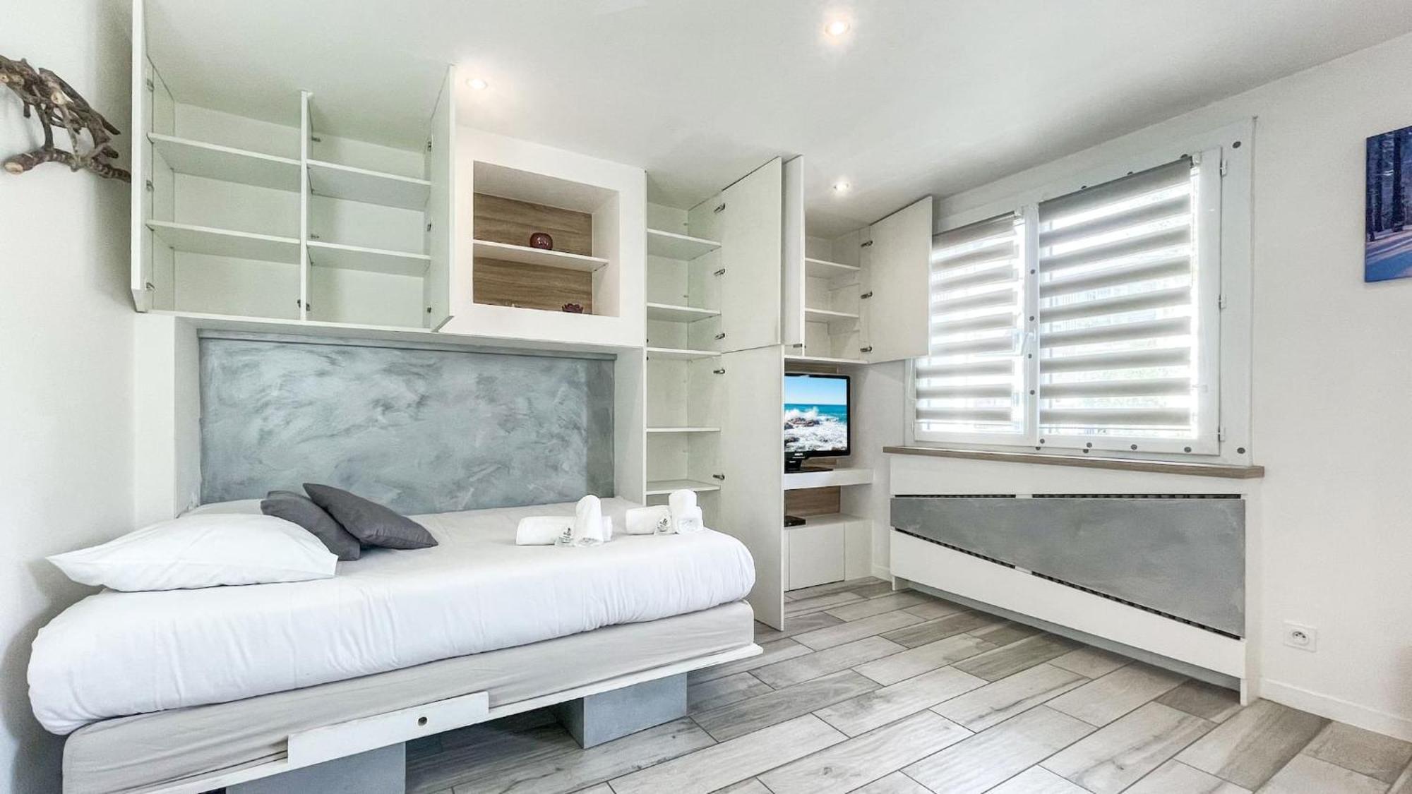 Homey Tidy - New / Proche Centre Annecy / Parking Gratuit / Logement Entierement Equipe エクステリア 写真